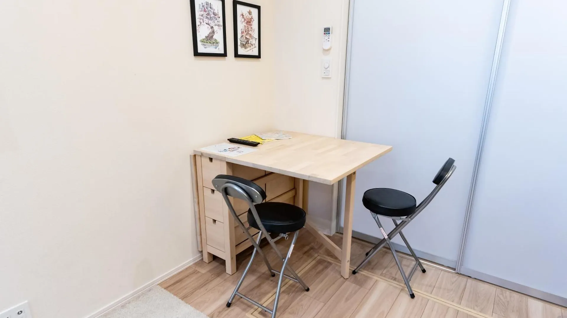 Apartment Ueno Garden House - 2 Mins Walk To Subway, 2 Mins Train To Akihabara, 2 Mins Train To Asakusa Tokyo